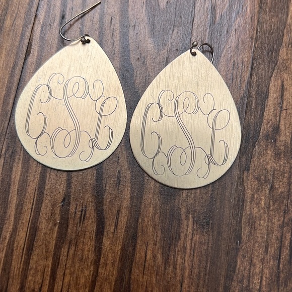 Monogrammed earrings - Picture 1 of 1